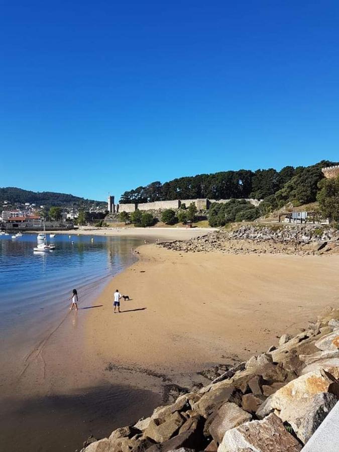 Vivienda En El Casco Historico De Baiona Villa Bagian luar foto